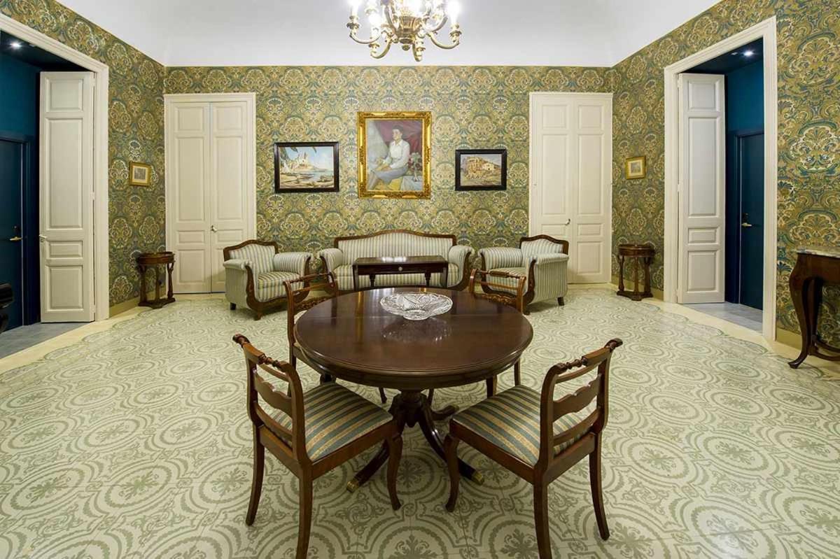 לינה וארוחת בוקר Castellvi de la Marca Bolet Casa Modernista מראה חיצוני תמונה