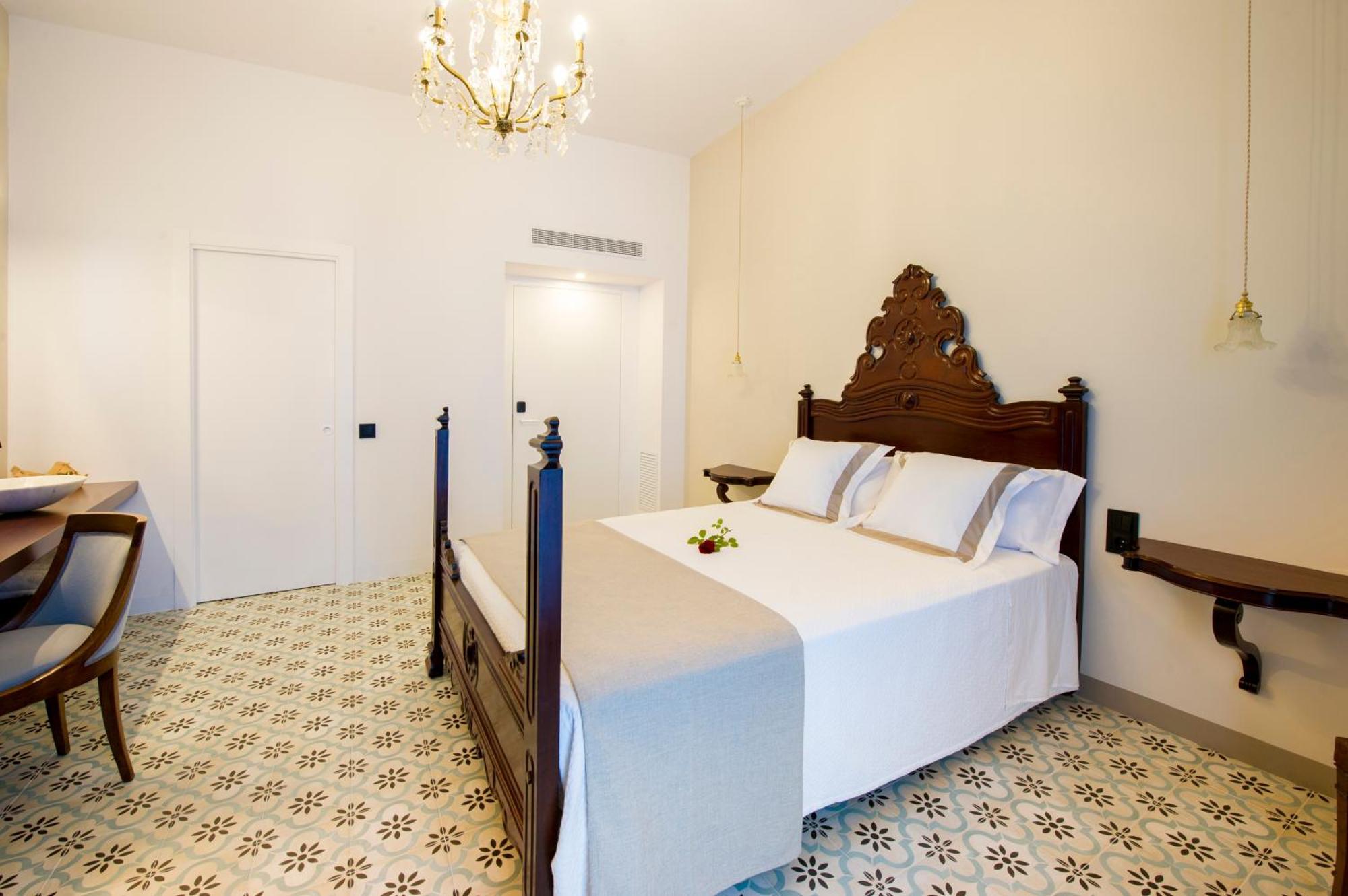 לינה וארוחת בוקר Castellvi de la Marca Bolet Casa Modernista מראה חיצוני תמונה