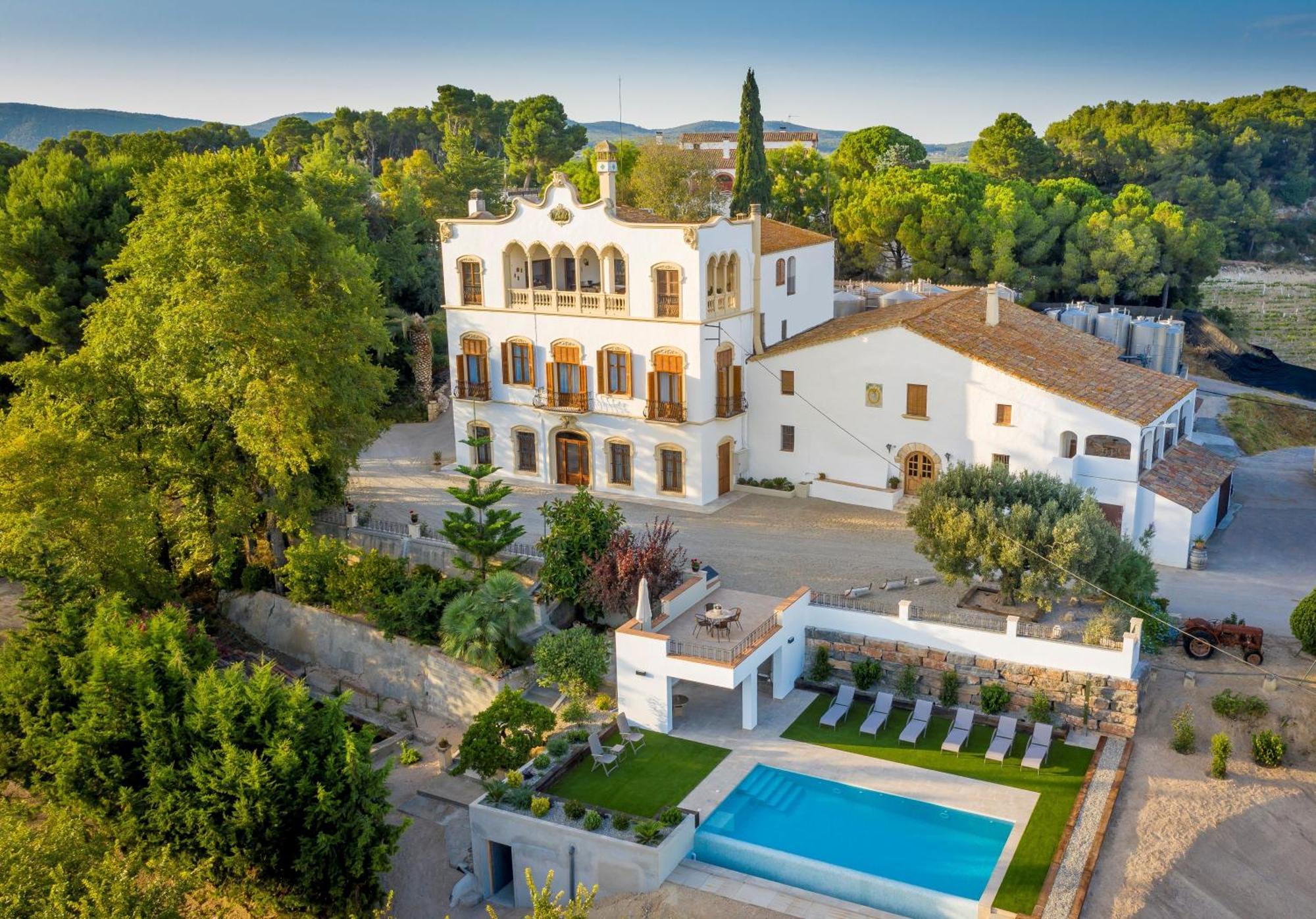 לינה וארוחת בוקר Castellvi de la Marca Bolet Casa Modernista מראה חיצוני תמונה